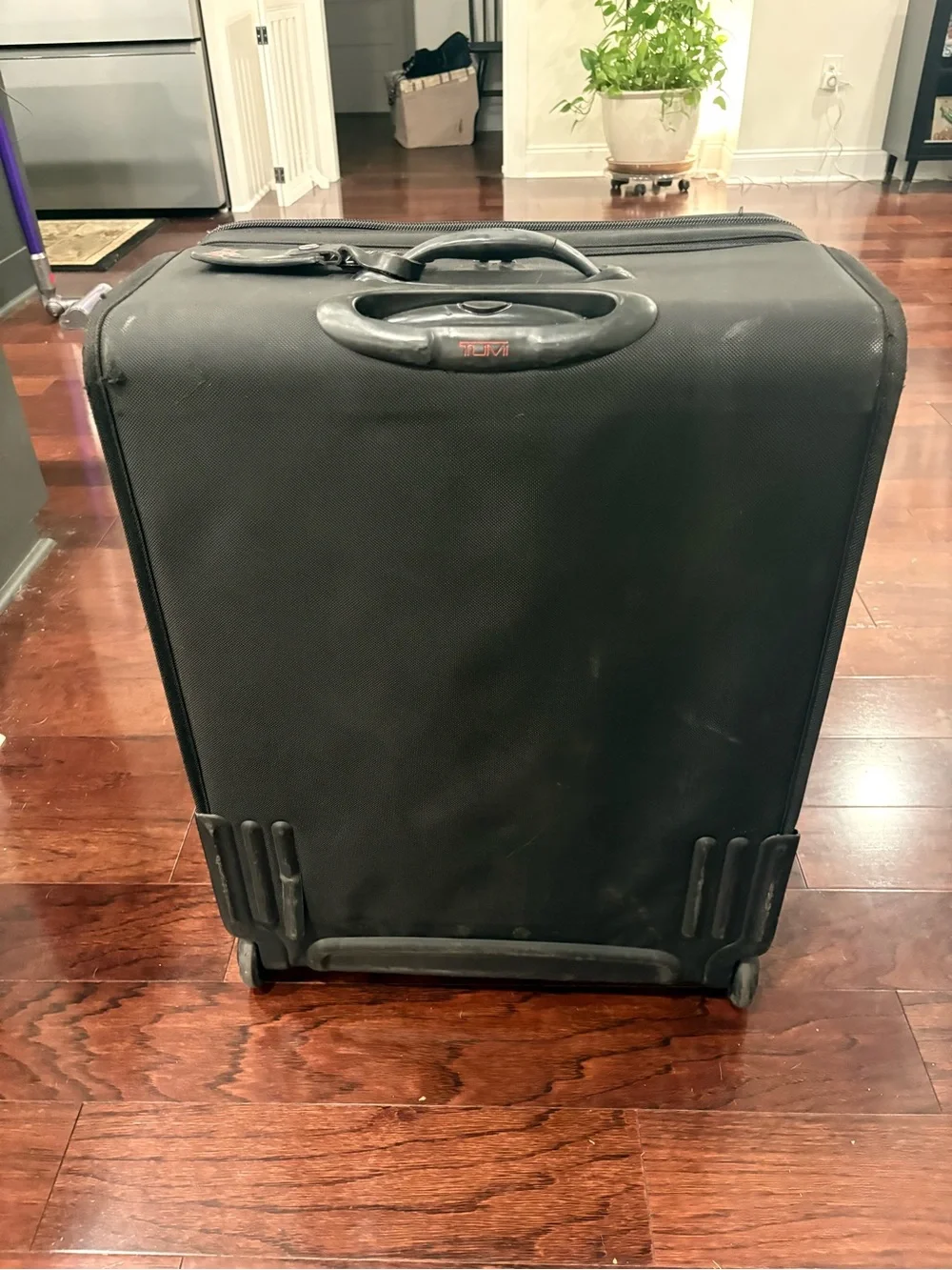 Tumi rolling carry